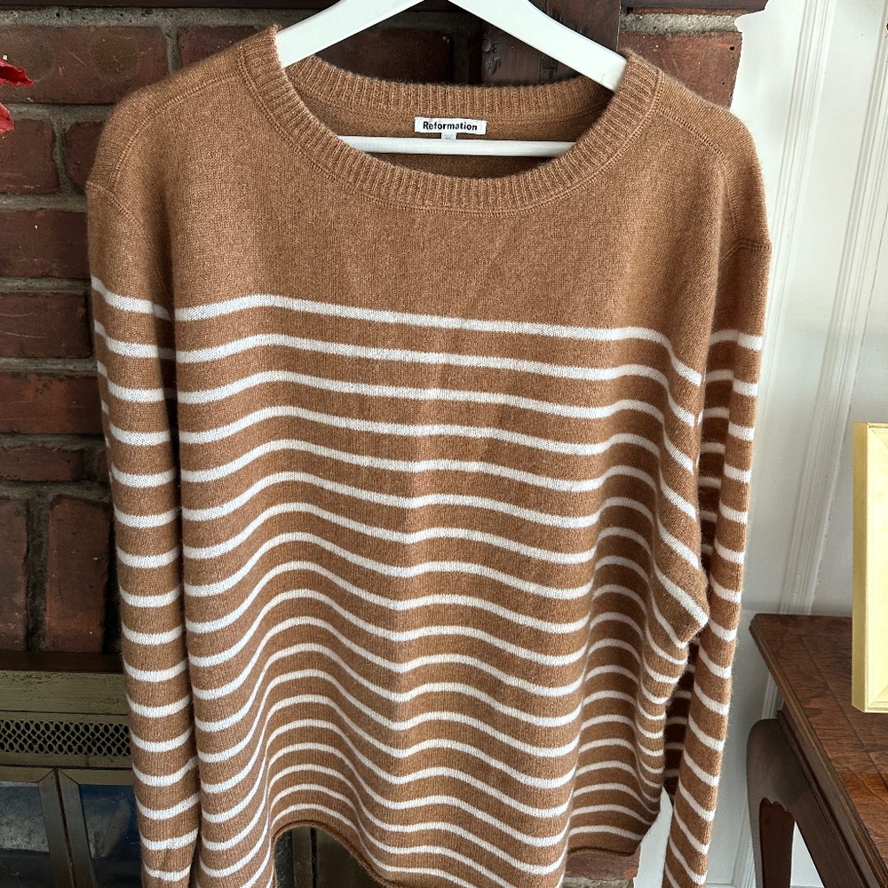 Reformation Camel Stripe CashmereSweater XL